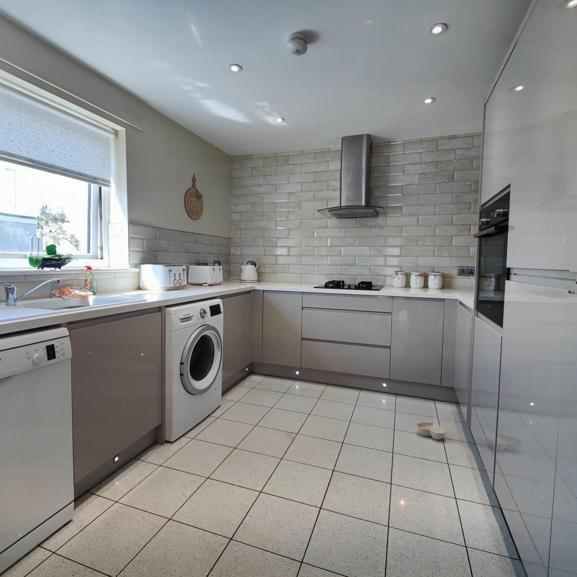 Liverpool Stays - Kempston Court Quarto foto