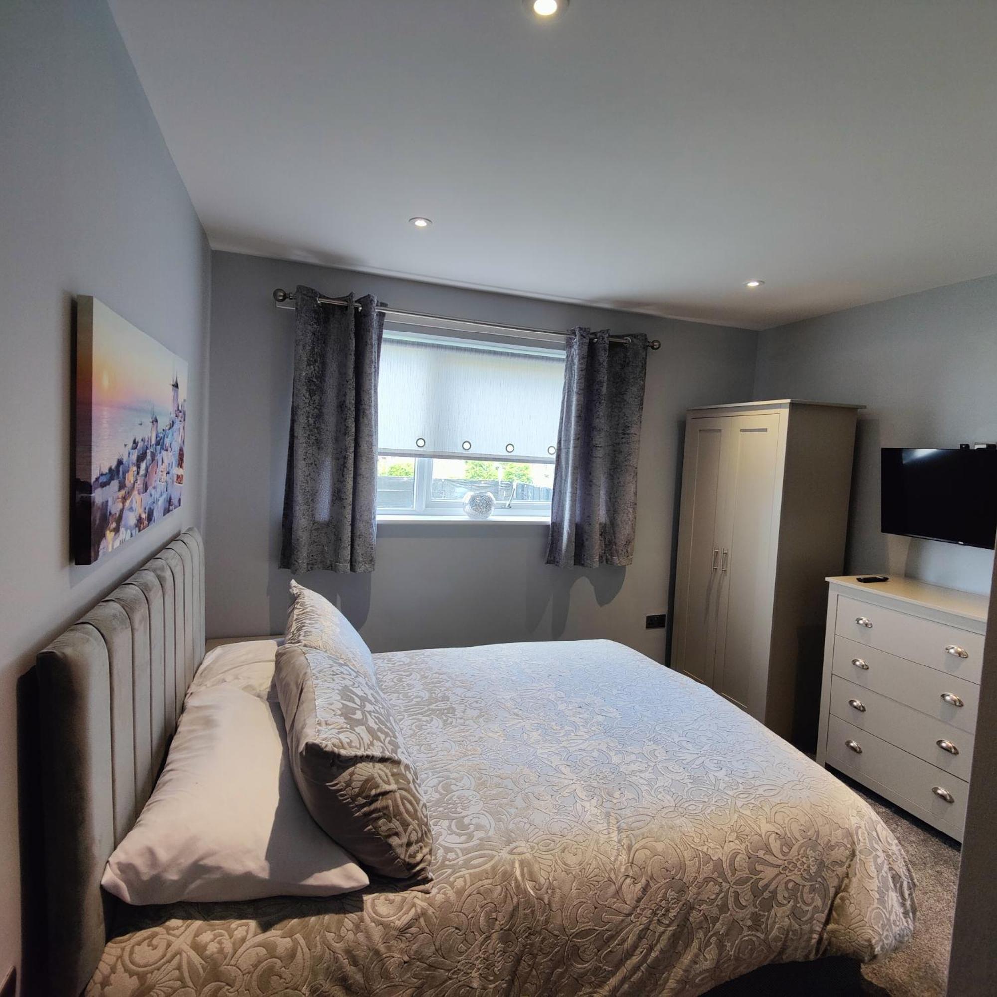 Liverpool Stays - Kempston Court Quarto foto